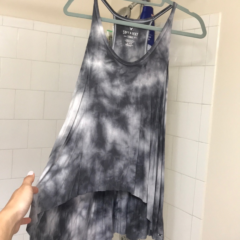 Gray tie-dye tank